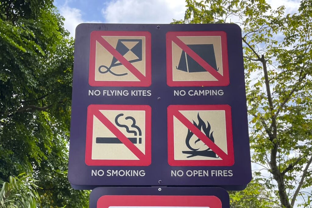 Why Is Singapore So Strict? 24 Rules To Know Before Visiting 12 No Flying Kites No Camping No Smoking No Open Fires Sign