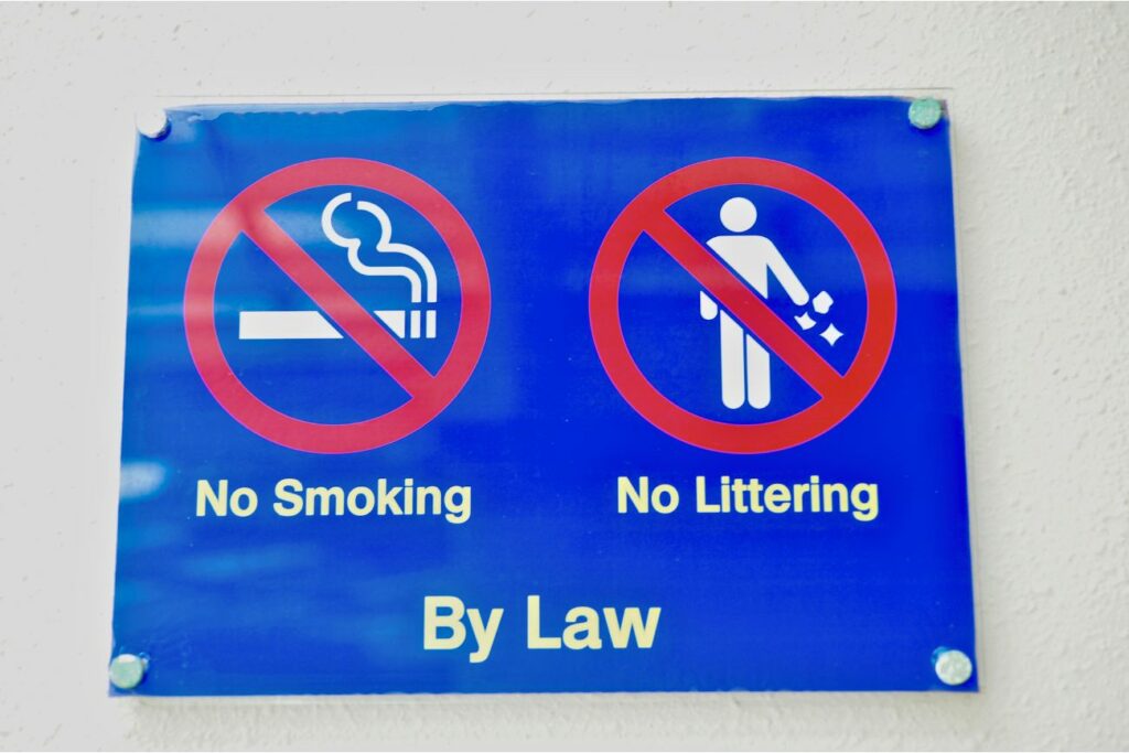 No Smoking No Littering Sign Singapore